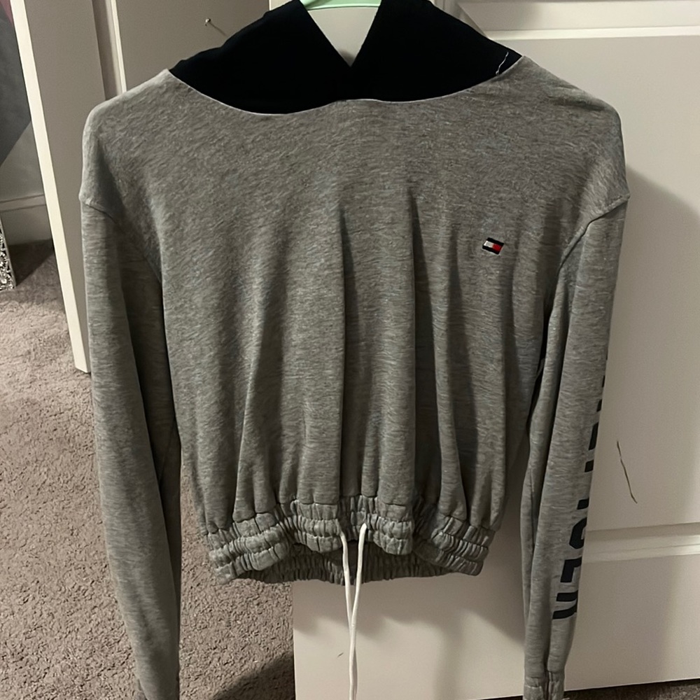 Tommy Hilfiger Cropped Sweatshirt